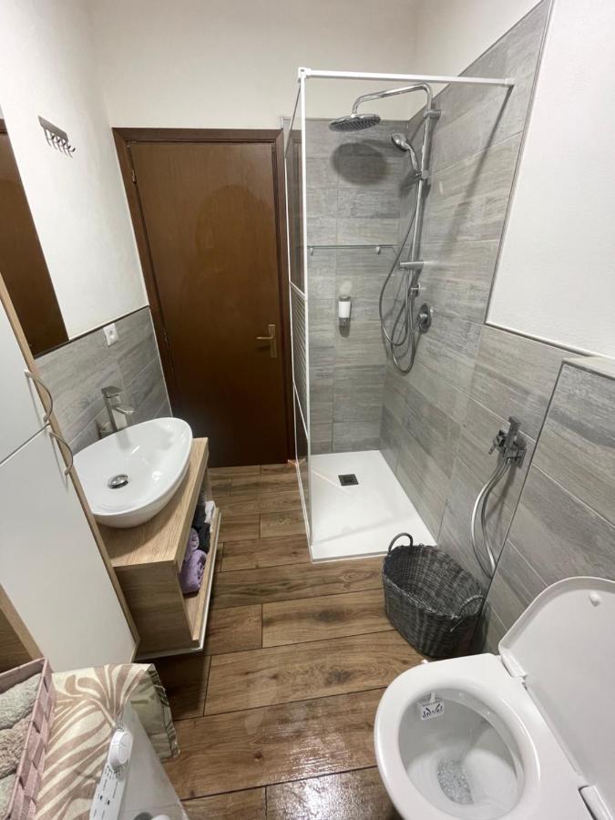 Lake Apartment Ischia Green Tenna ภายนอก รูปภาพ