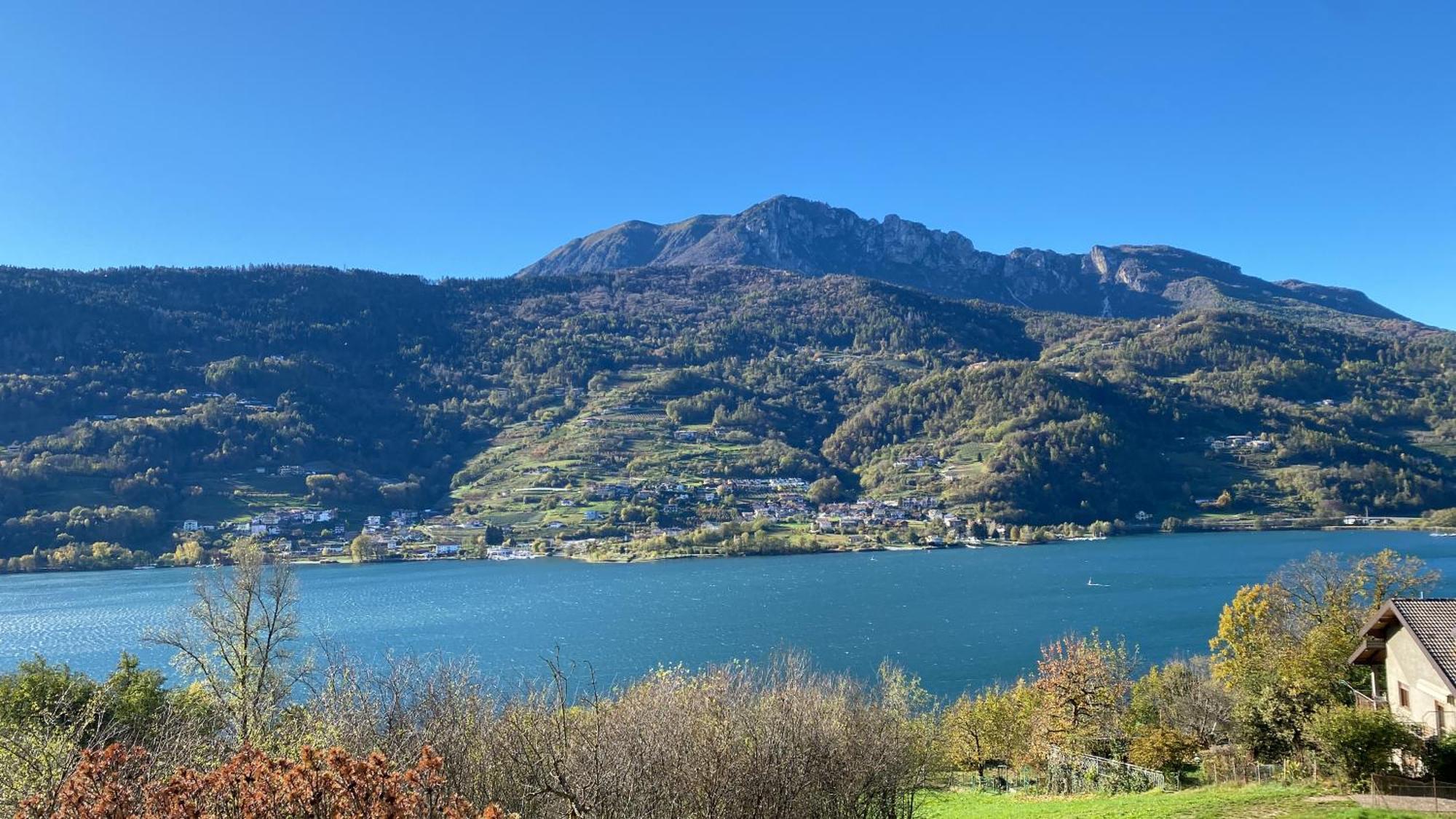 Lake Apartment Ischia Green Tenna ภายนอก รูปภาพ